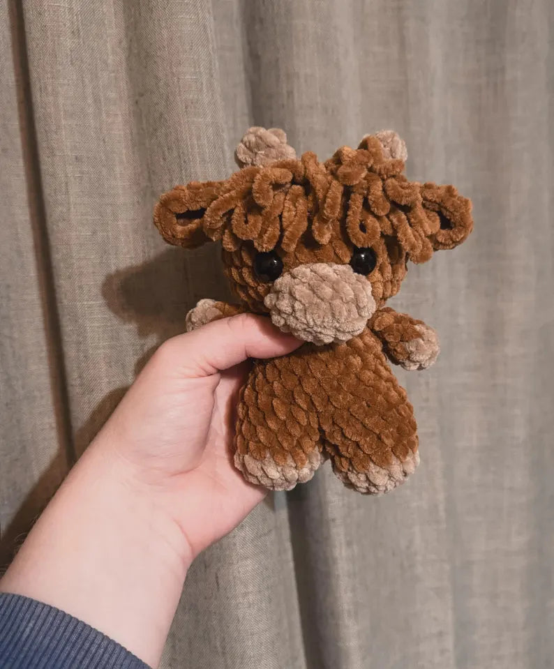 Handmade Highland Cow Amigurumi - Soft Plush Toy