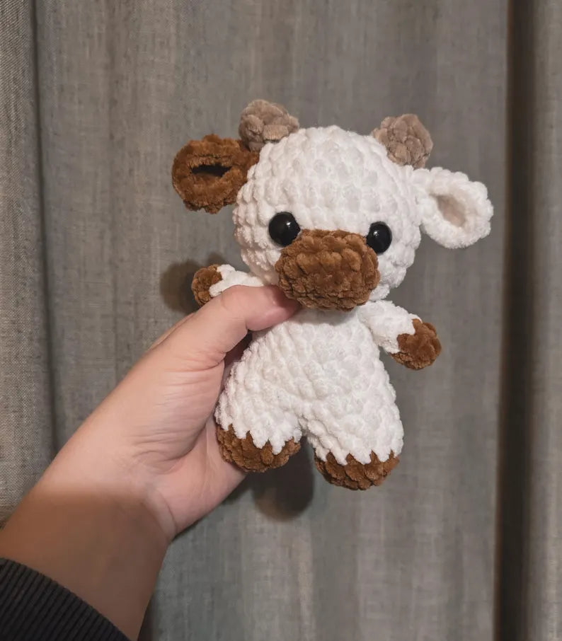 Handmade Highland Cow Amigurumi - Soft Plush Toy