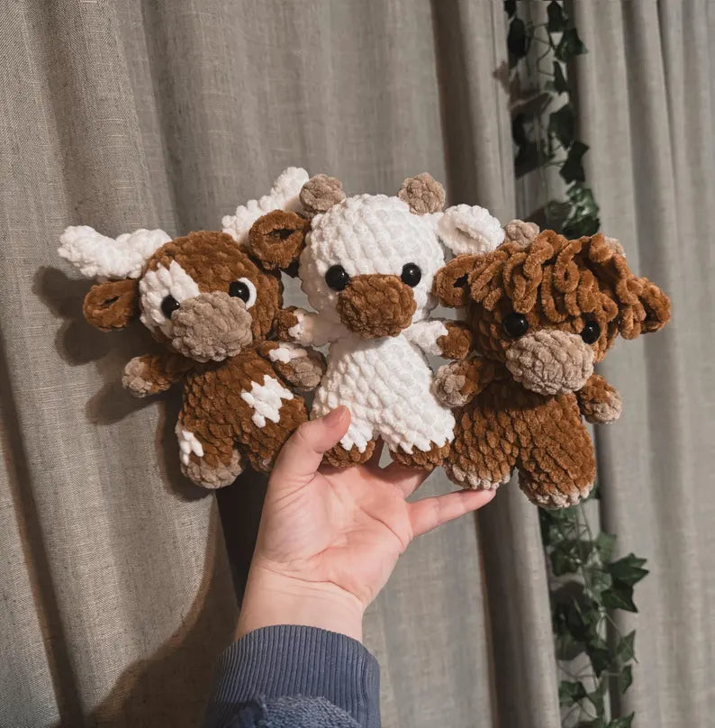 Handmade Highland Cow Amigurumi - Soft Plush Toy