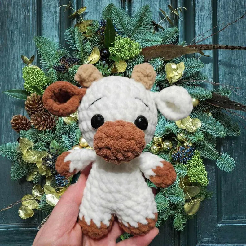 Handmade Highland Cow Amigurumi - Soft Plush Toy